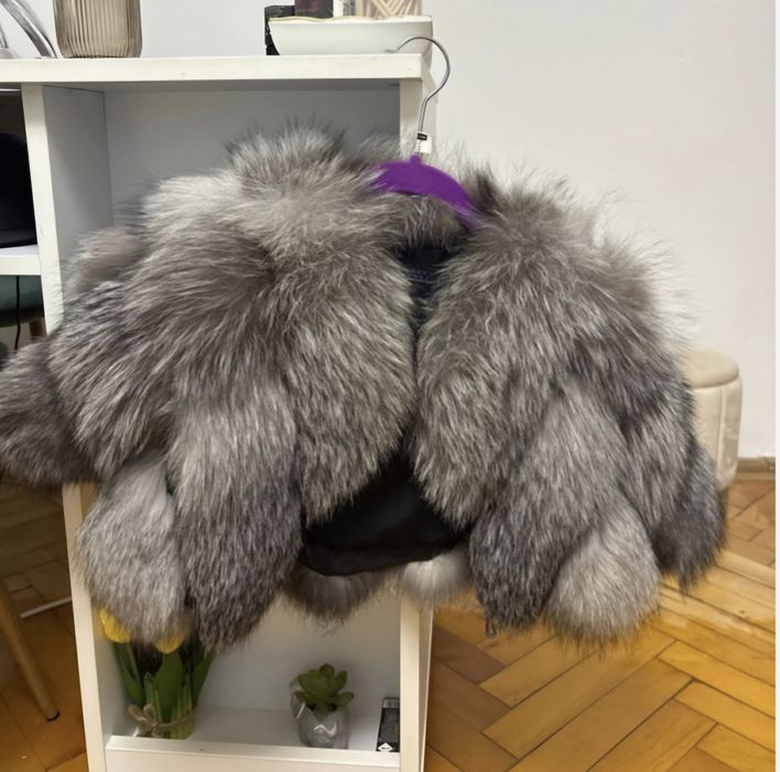 Vand blanita naturala de vulpe, fetite 3-4 ani