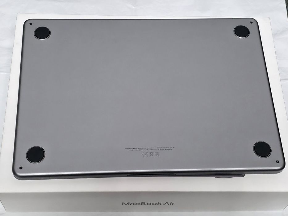 256GB MacBook Air 13" m3 Гаранция EMAG 2026г. Space Gray | Сив