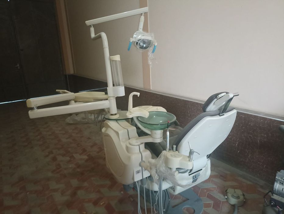 Стоматологическое кресло Ziann ZA208-B