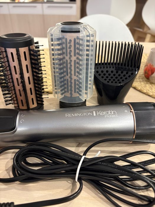 Remington Keratin Protect ceшоср с кръгла четка