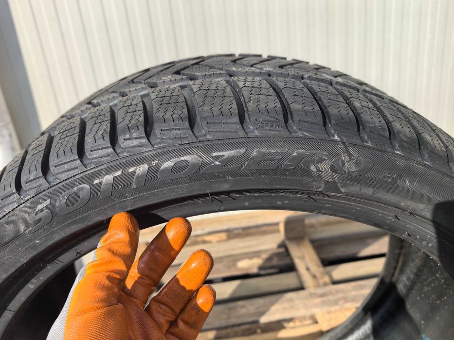 275/35/21 Пирели ДОТ 2023 г - Чисто Нова - САМО 1 брой