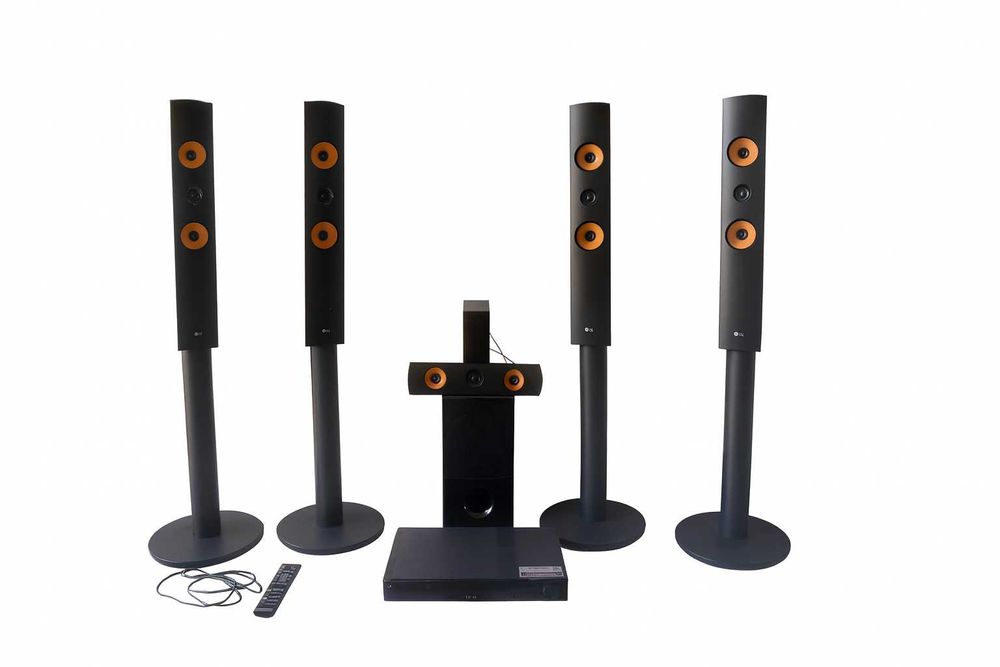 Домашние кинотеатр LG + BluRay проигрователь БУ в хорошеми состоянии