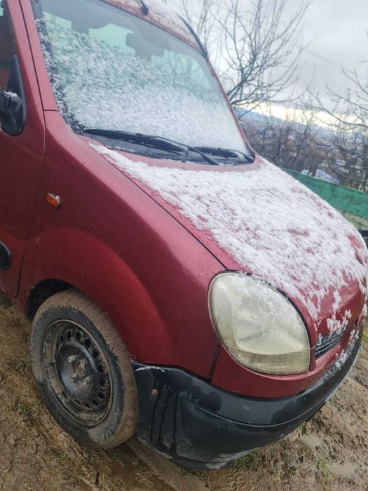 Dezmembrez Renault Kango