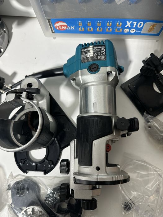 Freza festool makita kit complet RT702C NOU