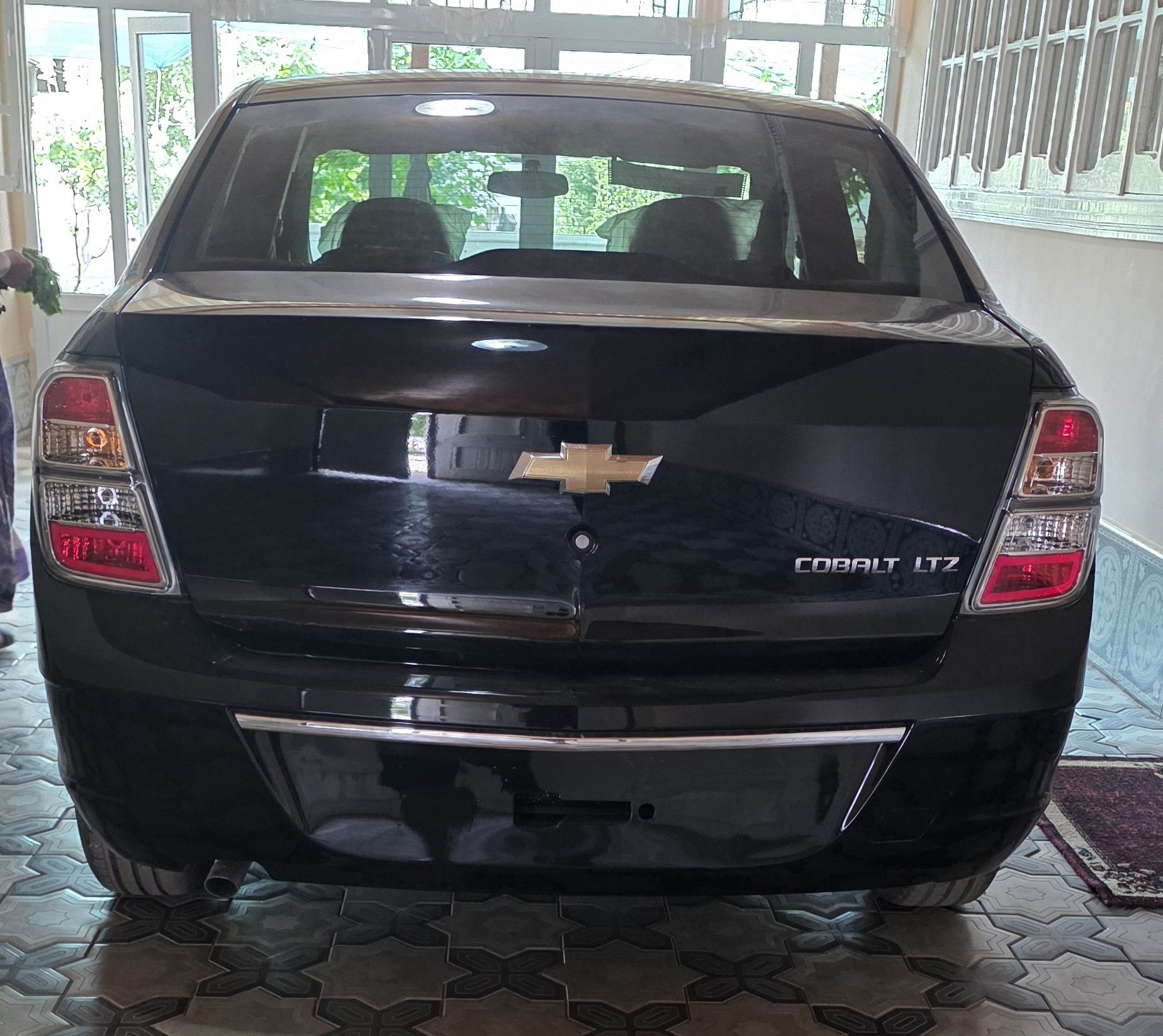 Yangi Cobalt Midnight