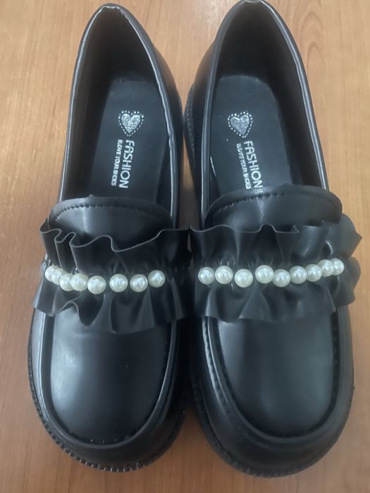 Продам туфли новый