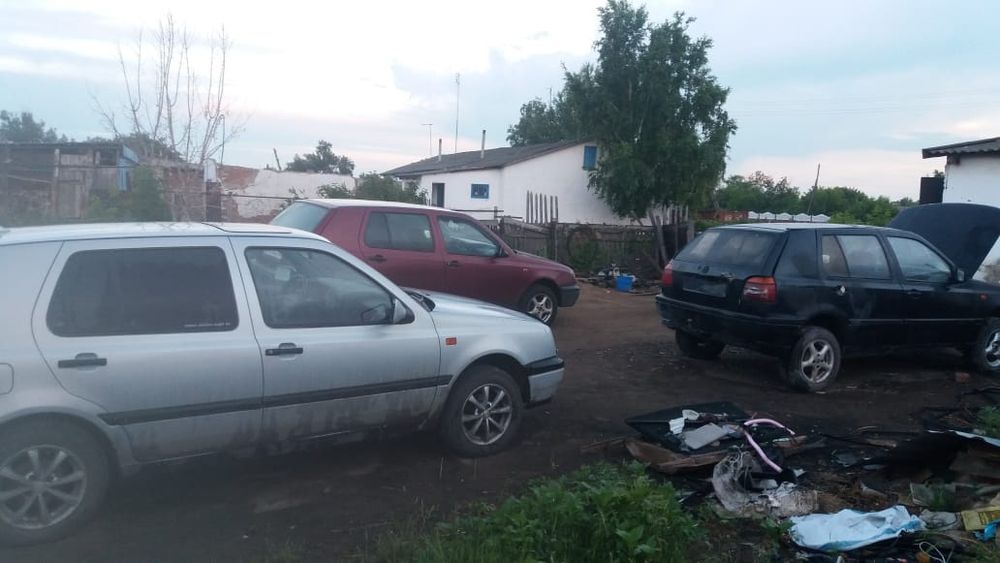 Продам по запчастям 1.8 Volkswagen Golf 3