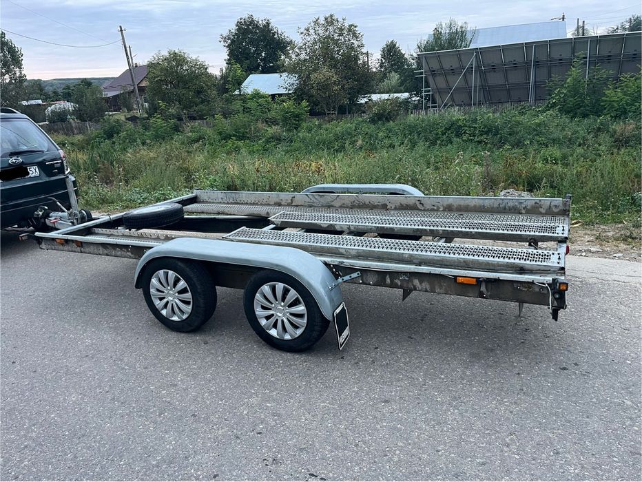 Platforma auto 2T marca KNOTT an fab 2007 doua axe stare perfecta
