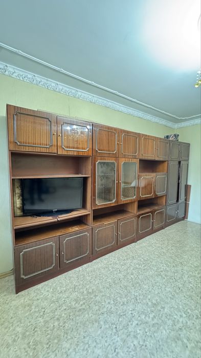 Стенка в гостинную