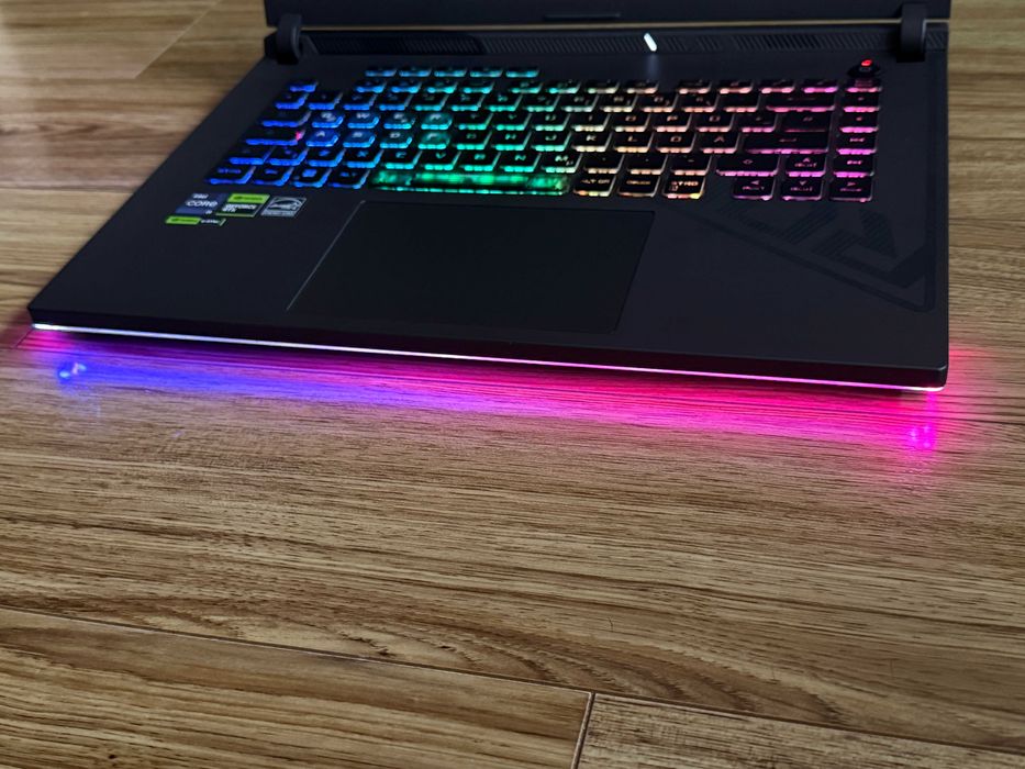 ROG Strix G16`i9-13980HX/RTX 4070/32GB DDR5/1TB NVMe/WQXGA/RGB