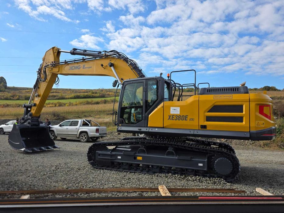 Excavator pe senile XCMG XE380E, 40t , cupa 2,2 mc ( Nou - Stoc )