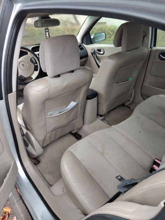 Vând sau schimb cu kangoo ,partener,berlingo,etc..ofer diferența