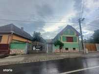 Casa de vanzare la tara in sat Mandra