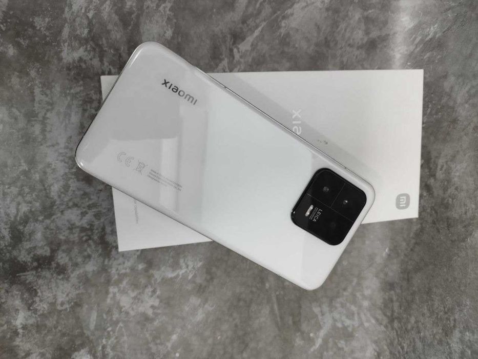 Xiaomi 13 256 гб (738852 г. Кокшетау, ул. Абая 128, 21)