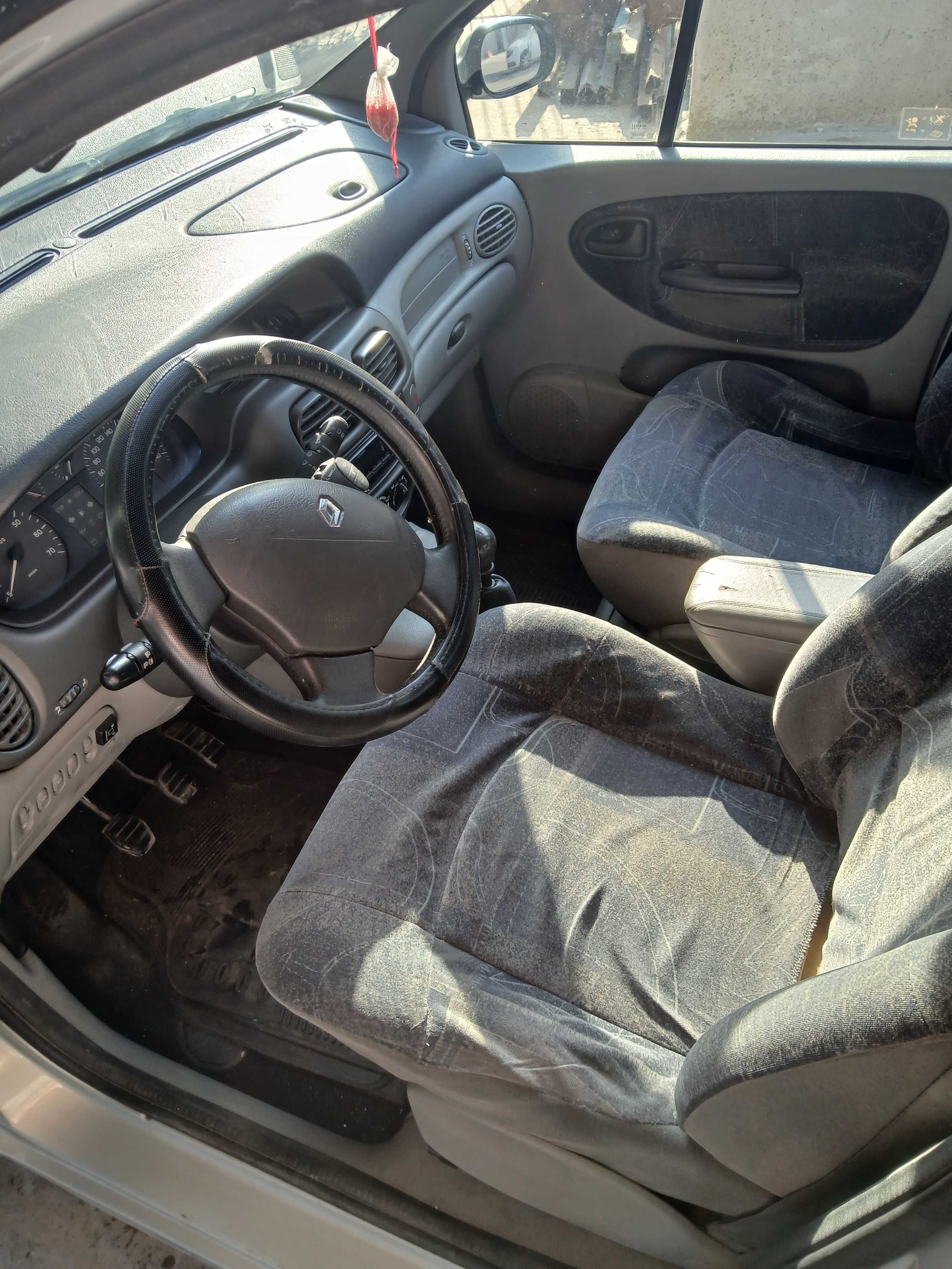 Renault Scenic Рено Сценик