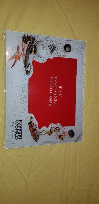 Рамка за снимки от Ferrari
