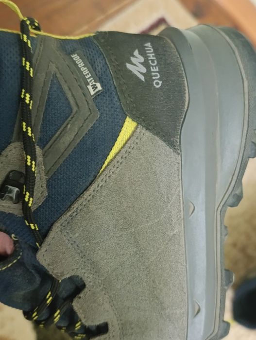 Bocanci baieti Quechua