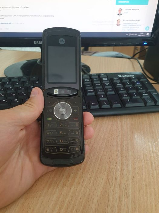 Продается Motorola V13 CDMA Perfectum