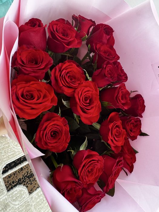 продам цветы живые свежие ночью дарили