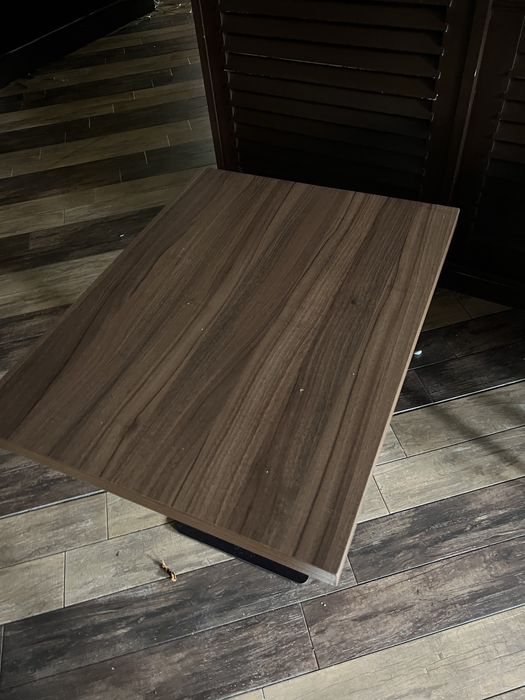 Маси за ресторант, различни цветове и размери