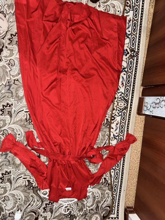 Платье красное длинные