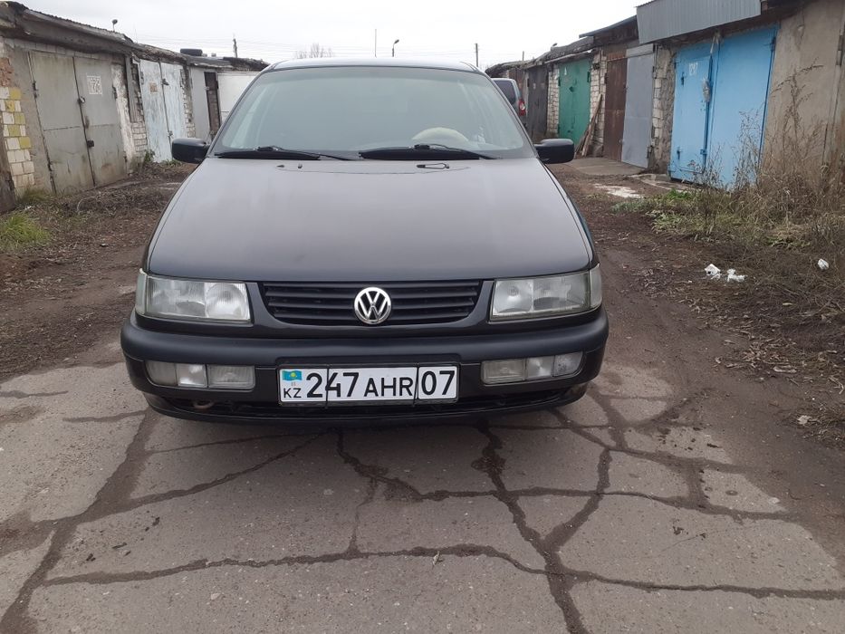 Продаётся Пассат B4.
