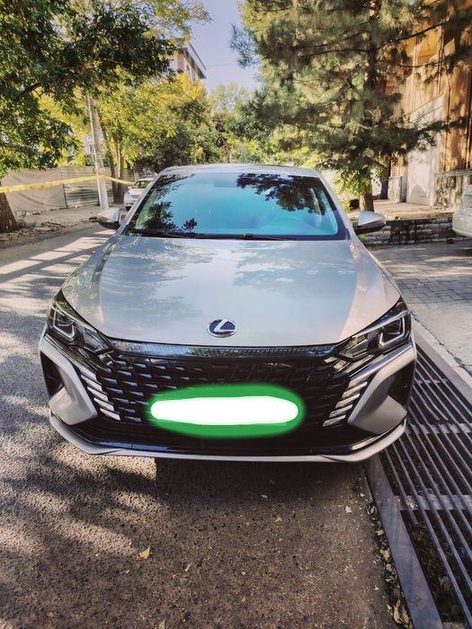 LEXUS - brendi bilan jihozlangan AEOLUS A60 MAX sotiladi