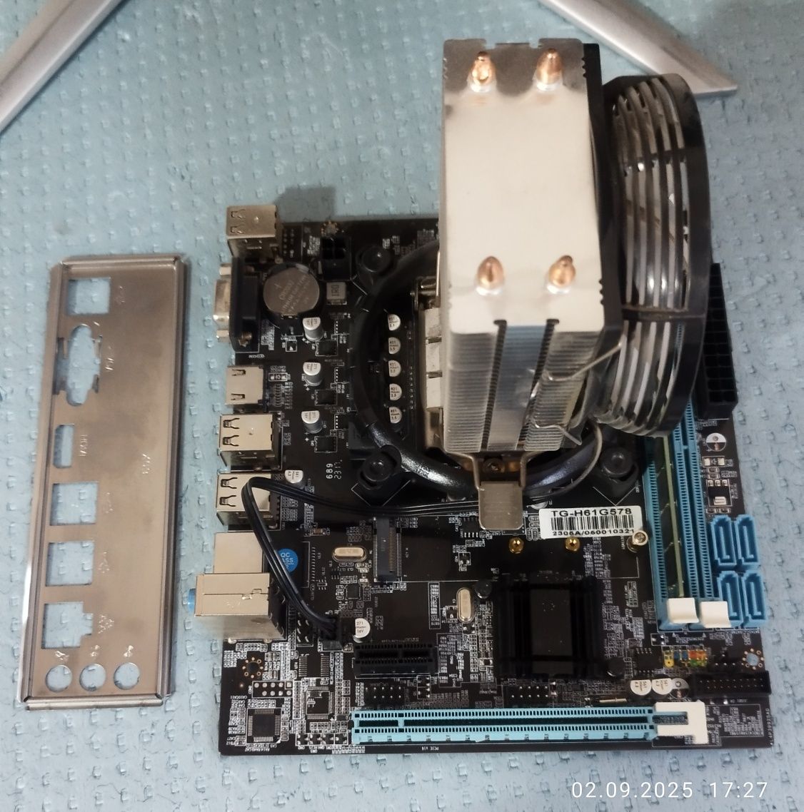 Комплект H61 i7 8gb