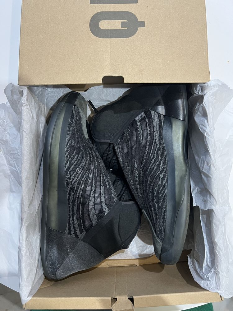 Yeezy qntm Onyx 42 2/3 Originali urgent!!