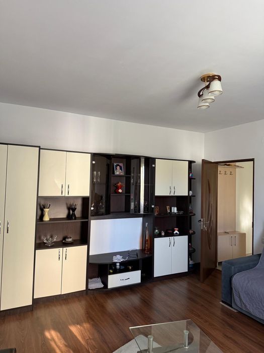 Vand Apartament 2 camare