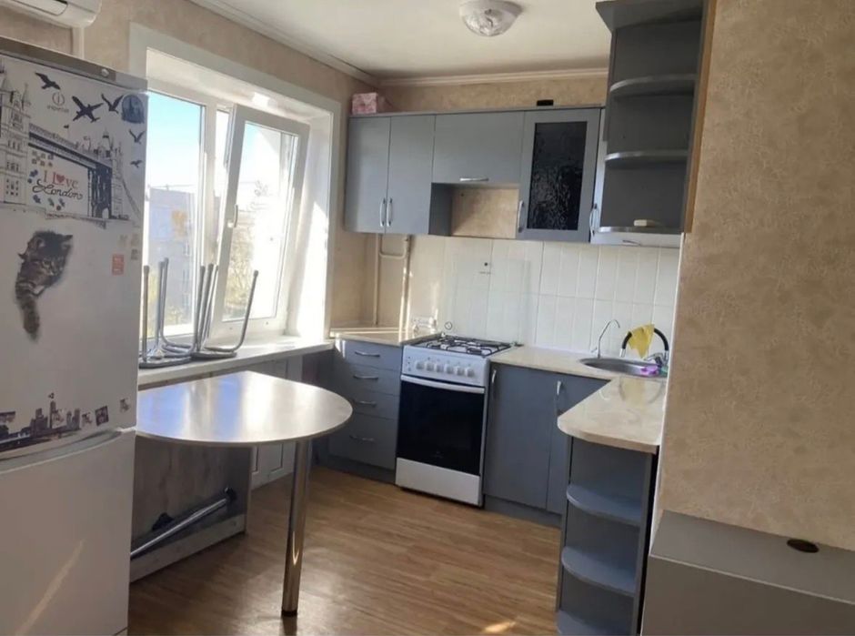 Продам 2 х Центр