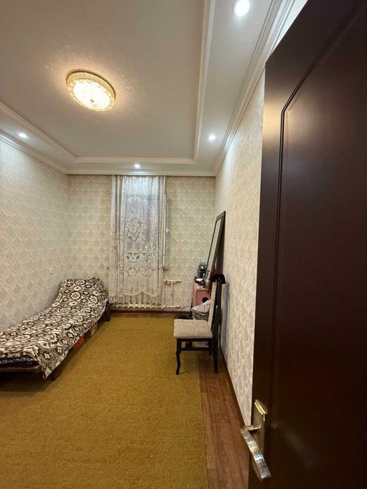 Берунийда ажойиб 4 хонали квартира сотилади, 110 м2