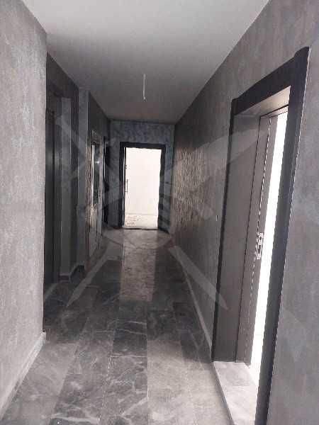 Продава се Двустаен апартамент в Пловдив, Южен - 73 кв.м за 1110 €/кв.м - Снимка #5