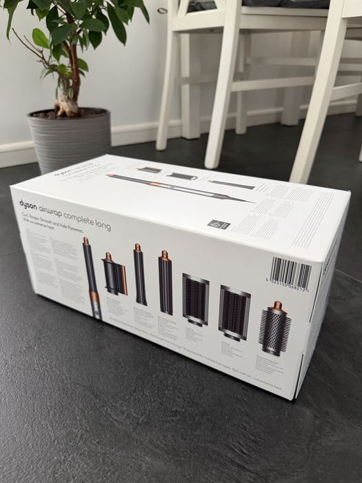 Dyson Airwrap Resigilat
