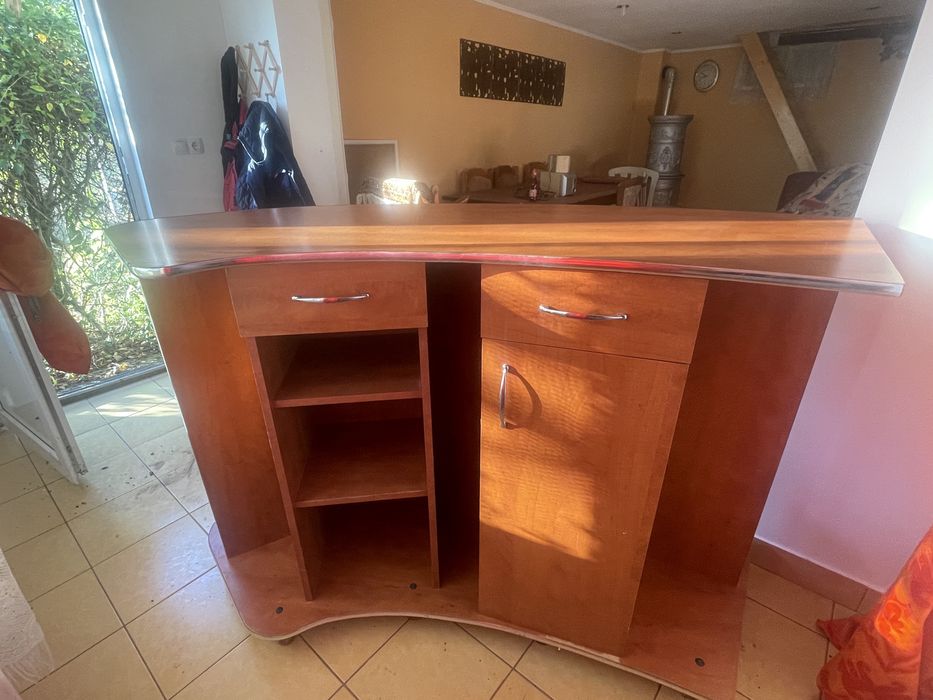 Masa birou, receptie