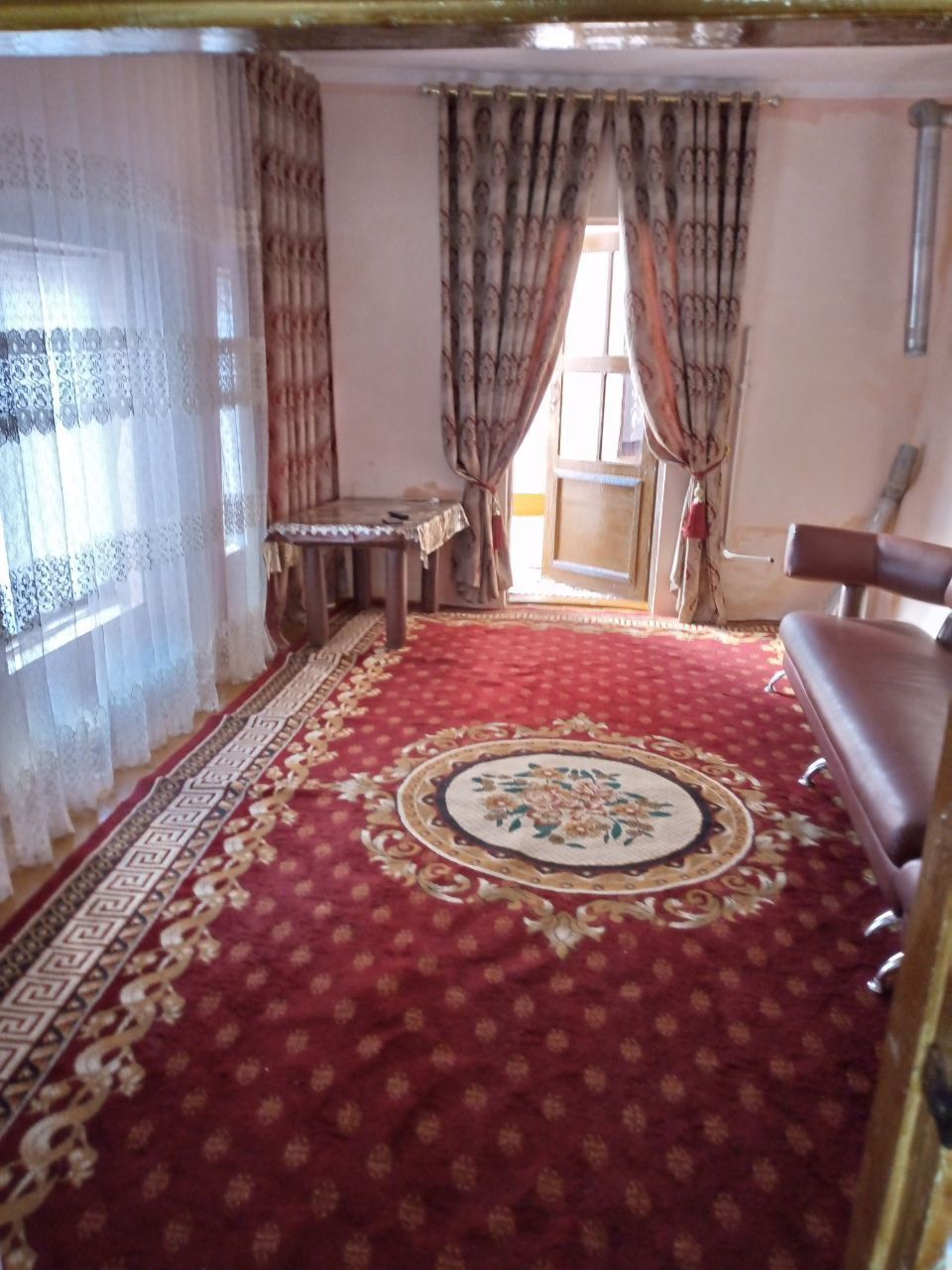 Бухоро Эски шахарга ховли сотилади. 1.3 сутук. 24.500 долор