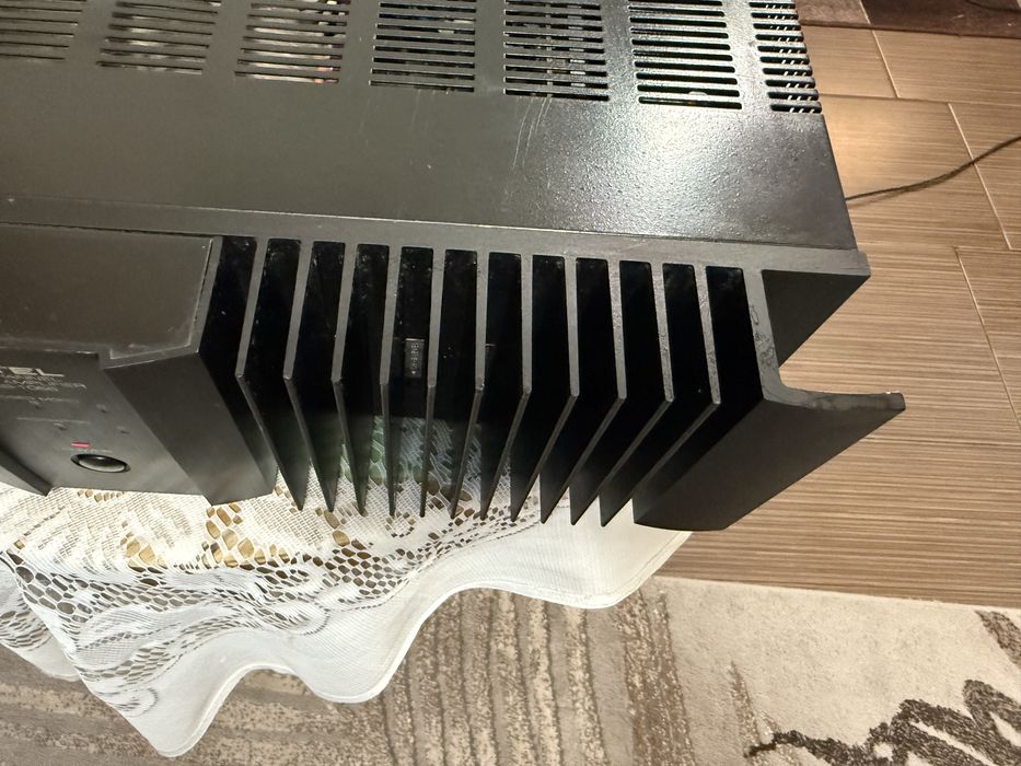 Rotel RMB1066 Качествено стъпало