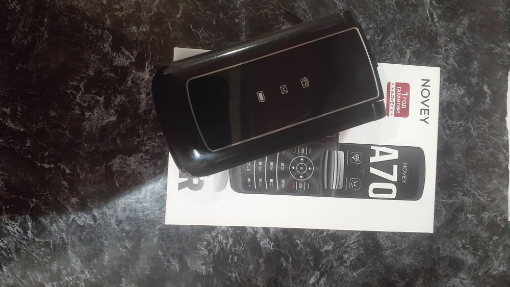Novey A70R telefoni sotiladi