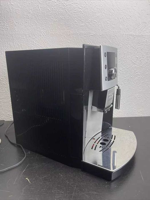 Espressor cafea automat DELONGHI Perfecta