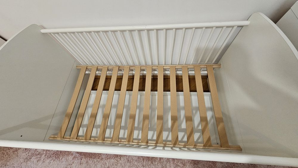 Patut petru copii cu sertar