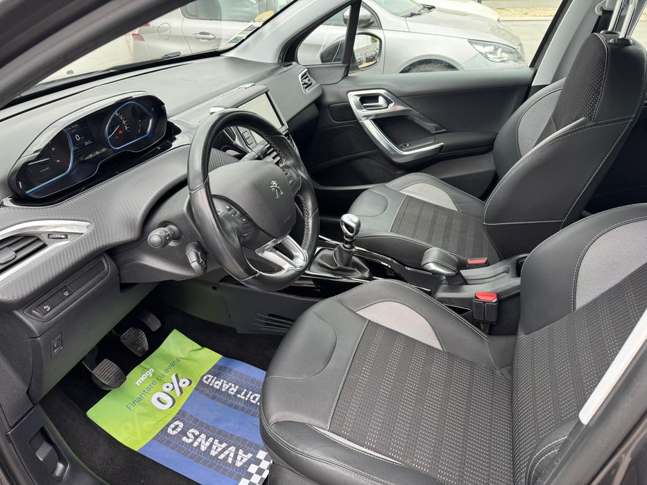 Peugeot 2008 Allure Fabricatie 2017 Facelift 1.6HDI 120CP Rate/Garanti