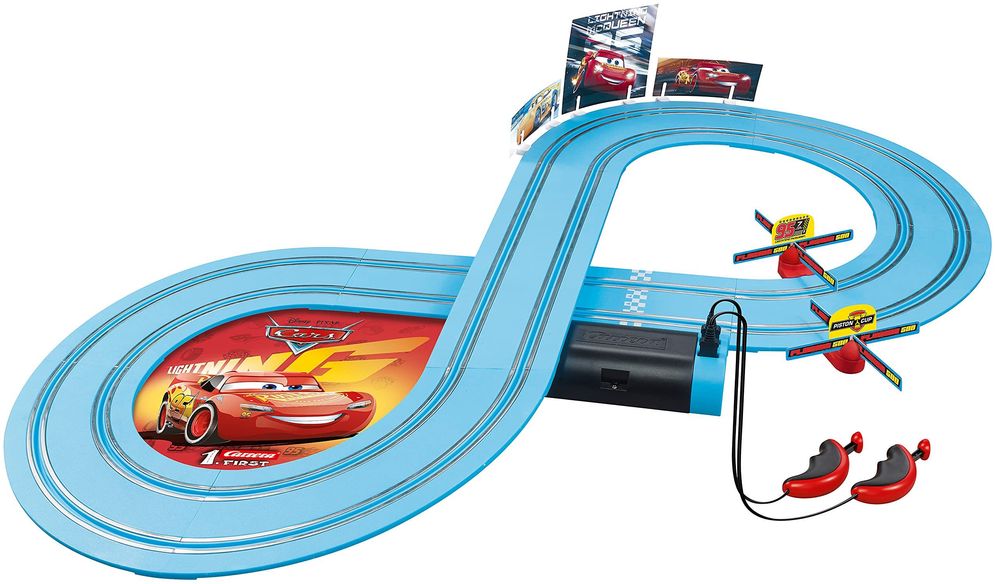 Circuit Carrera Disney Cars