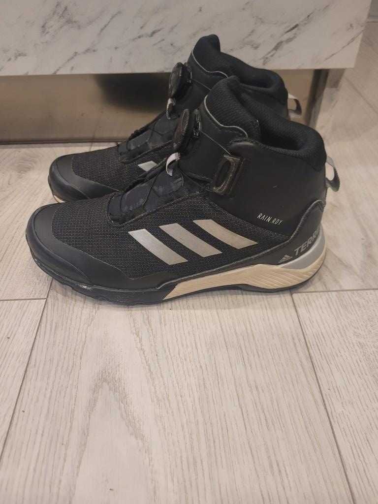 Детски зимни маратонки Adidas