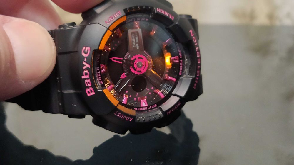 Часы Casio Baby-G BA-111-1A с хронографом