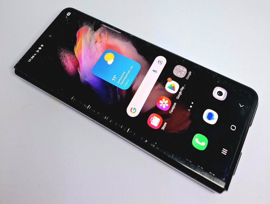 Samsung Z Fold 3
