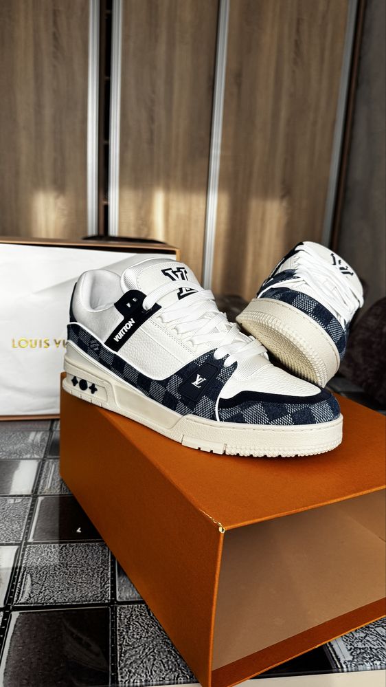 Louis Vuitton Trainer Leather Low | Best Batch