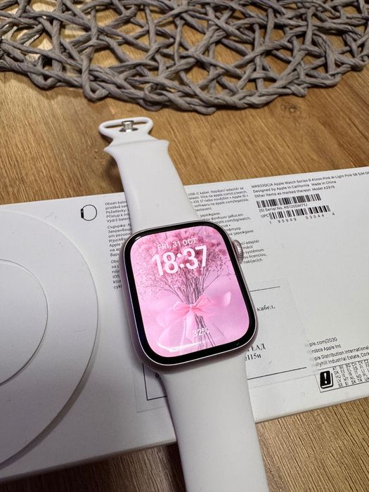 Часовник Apple watch 9