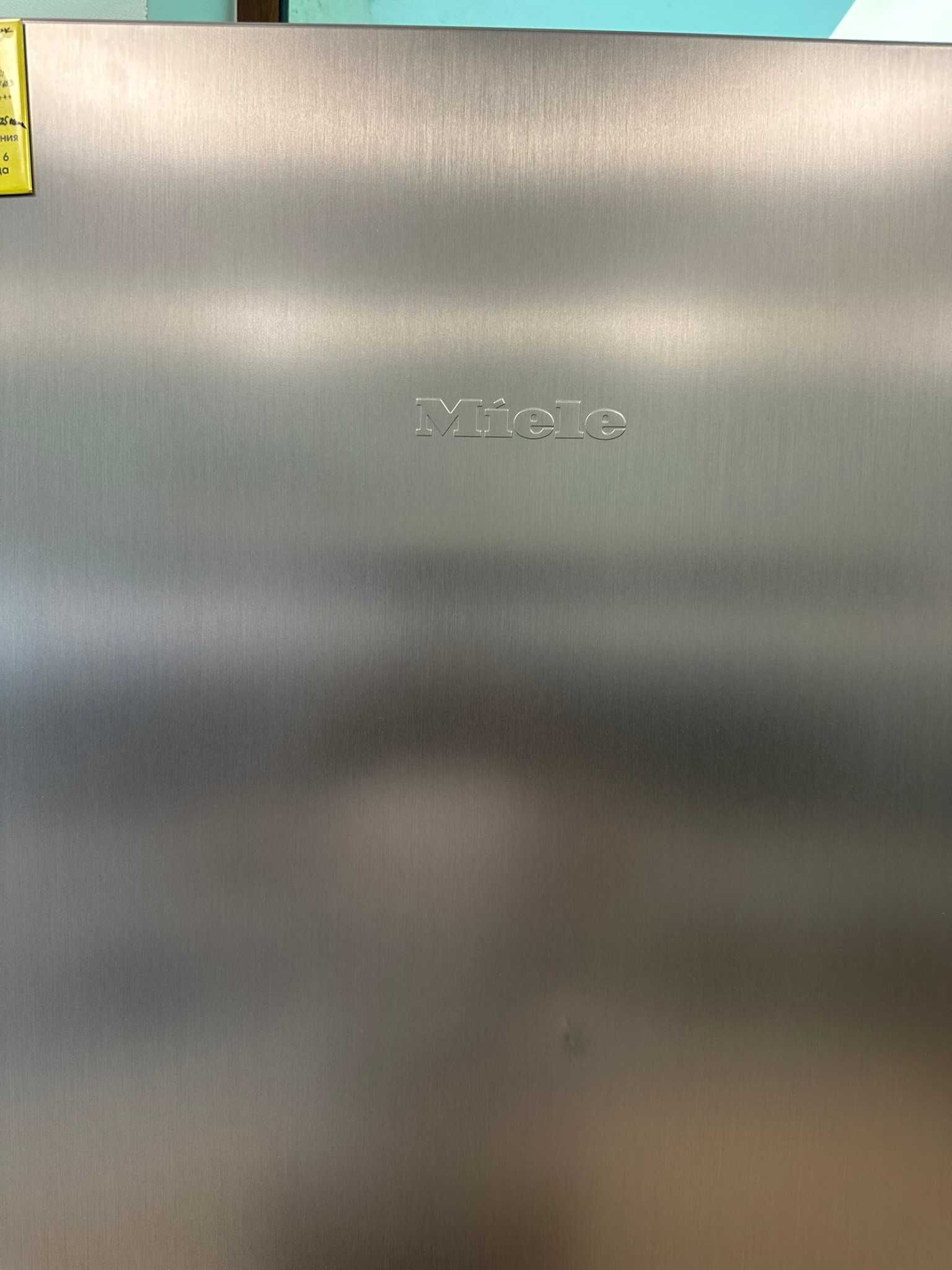 Хладилник с фризер Miele KFN 4397 CD 125 Edition