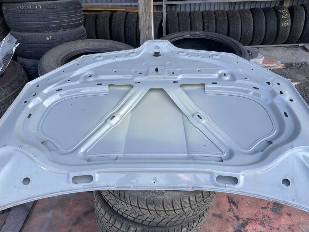 Преден капак Skoda Fabia 3 III 20-