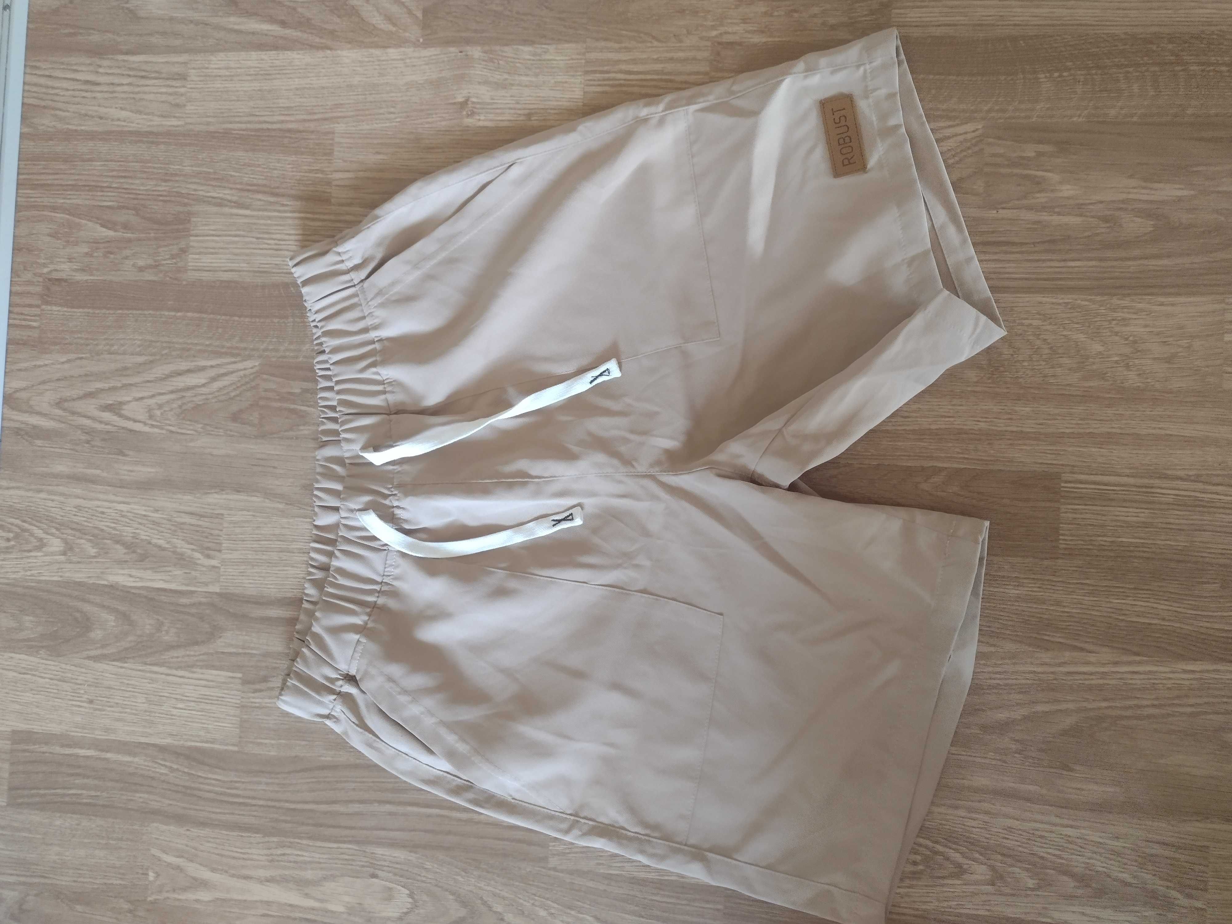 Pantaloni scurți bărbați L și tricouri XL